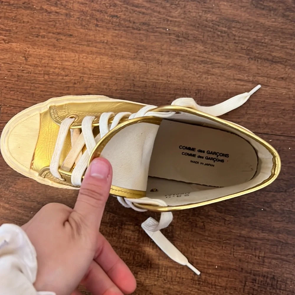 Gold Comme des Garçons - Picture 2 of 5